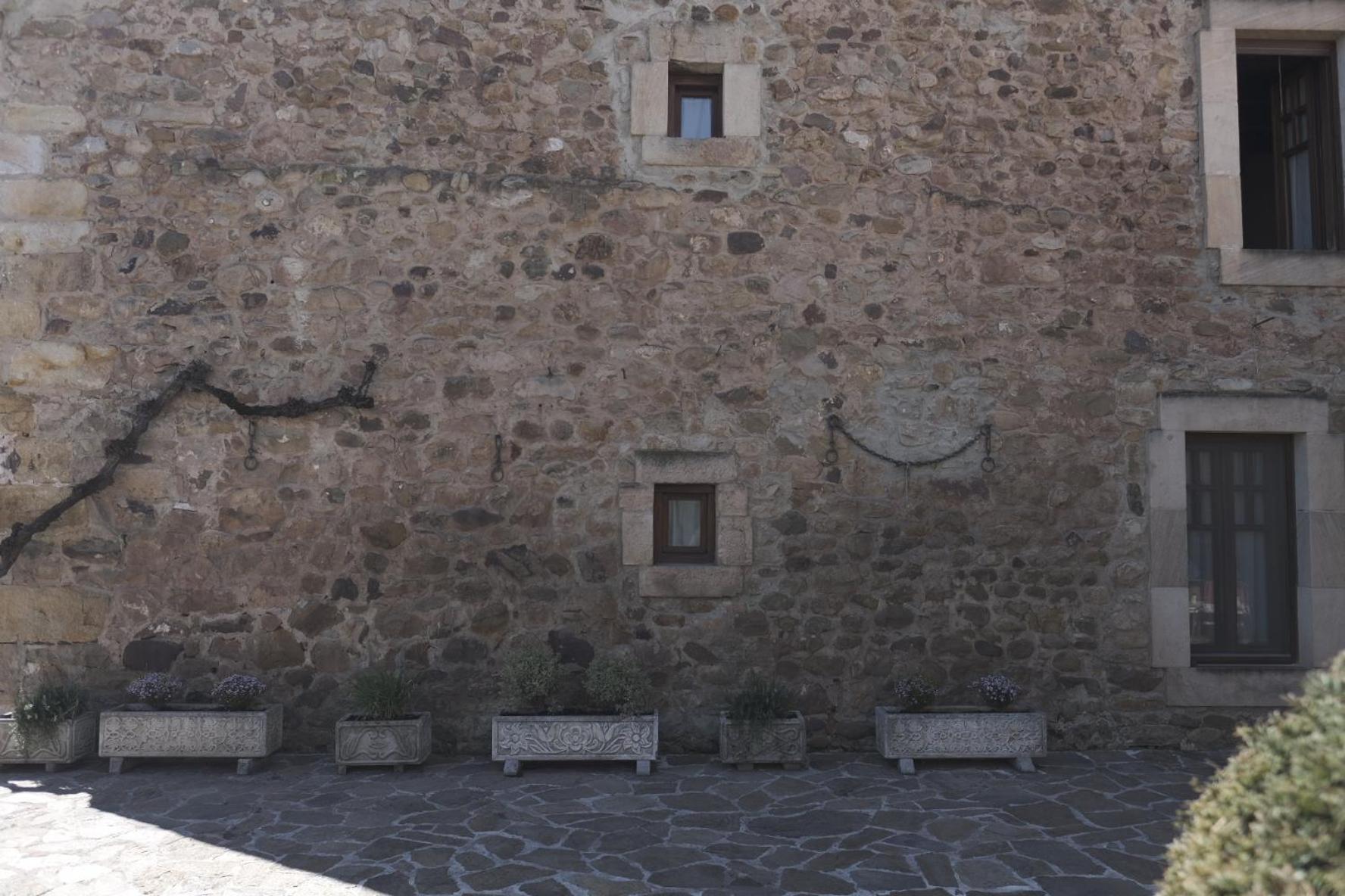 Corrales De Buelna Posada La Estela De Barros מראה חיצוני תמונה